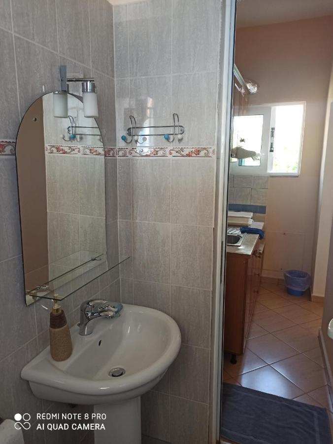 Bella Vista Hotel Himare Luaran gambar